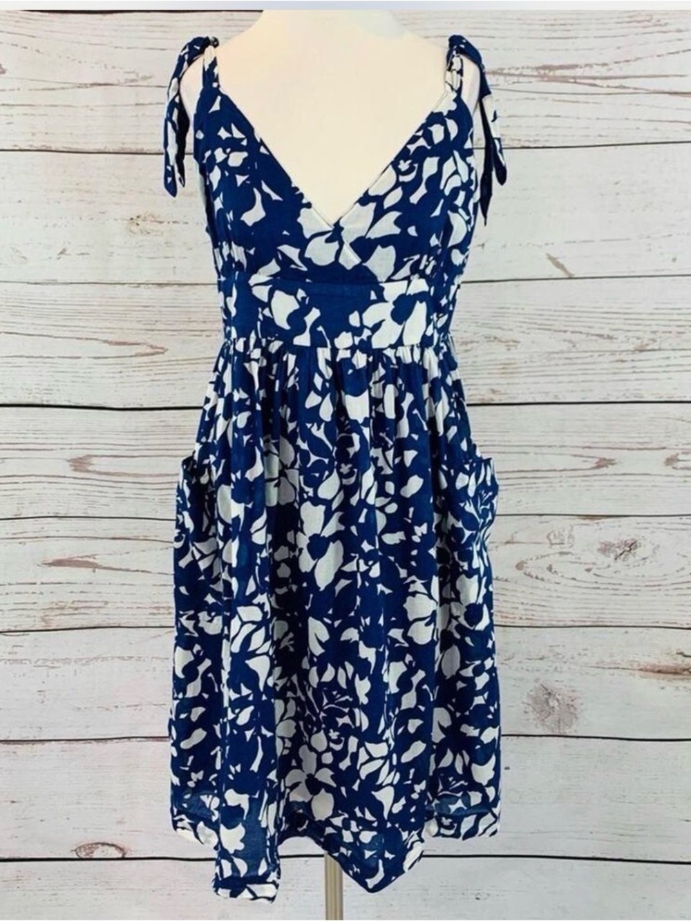 American Eagle y2k cotton navy blue floral mini  tie sundress empire waist sz 2